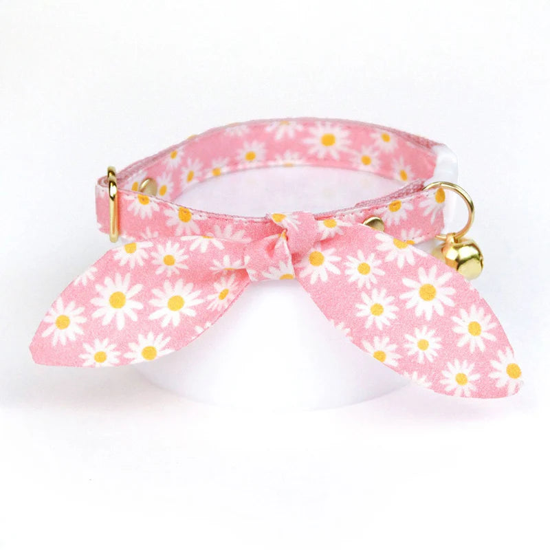 MADE BY CLEO Pink Daisies Collar with Bunny Ear Bow