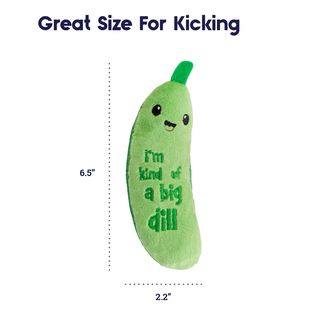 PETSTAGES "I'm Kind of a Big Dill" Crunchy Pickle Kicker