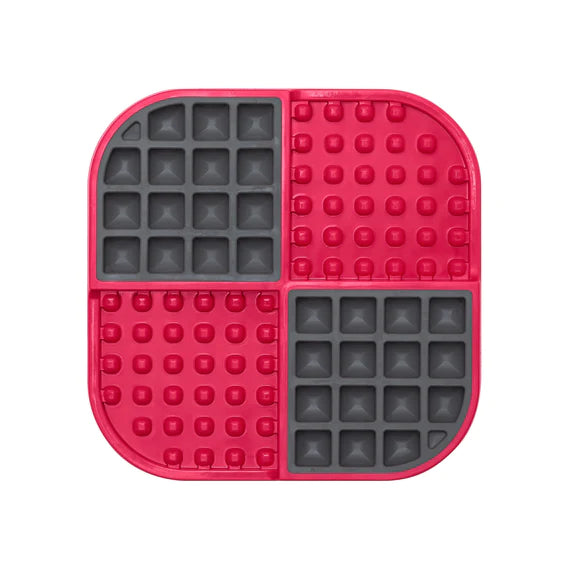 LICKIMAT Slomo Slow Feeder, Red