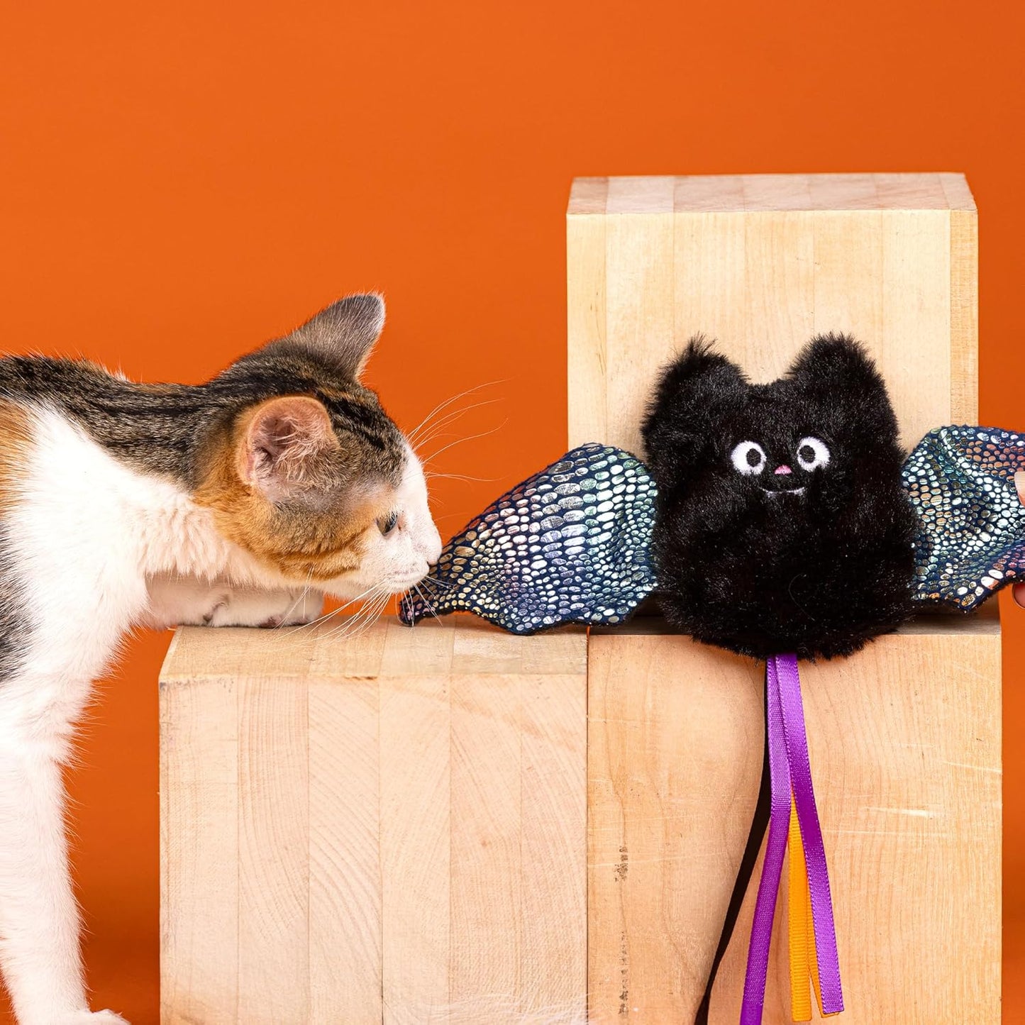 FRINGE STUDIO Let's Wing It Kicker Toy