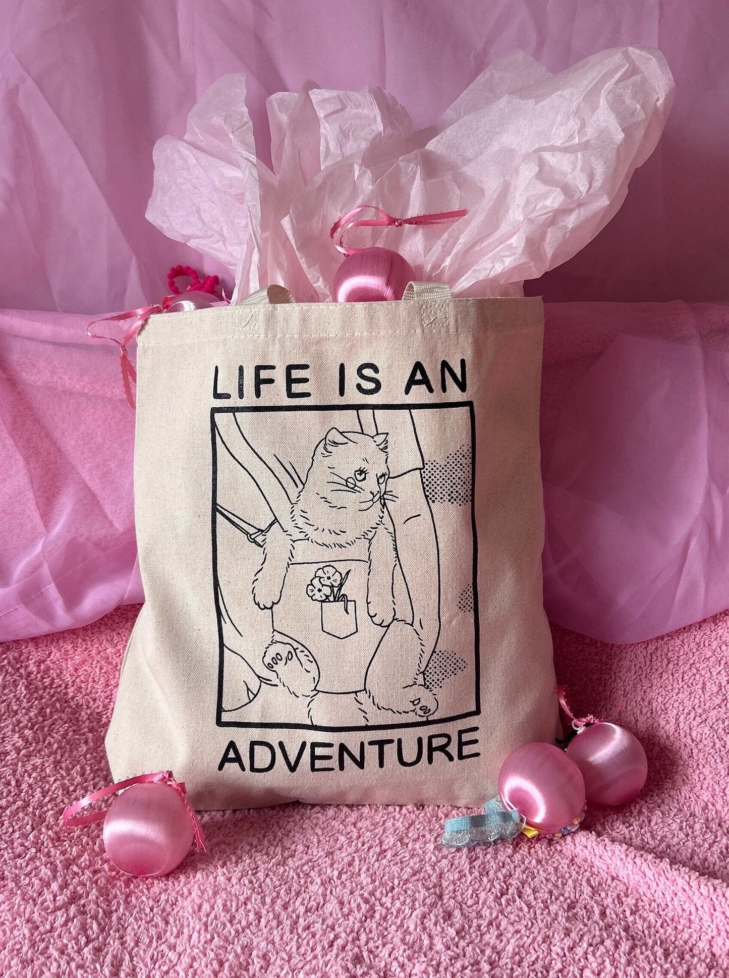 LOVESTRUCK PRINTS Life Is An Adventure Tote Bag