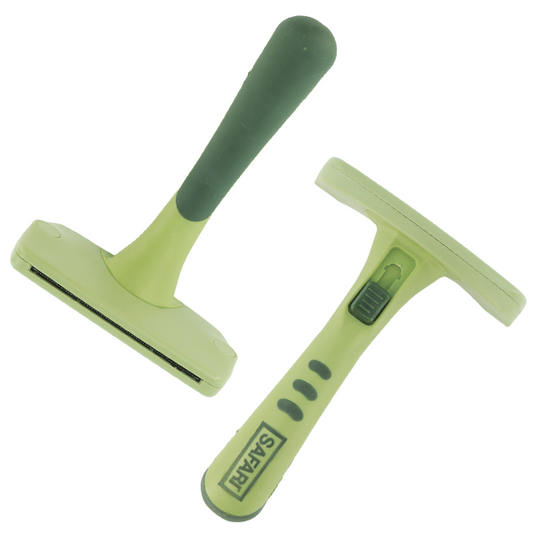 SAFARI Self-Cleaning Shed Magic Cat De-Shedding Tool