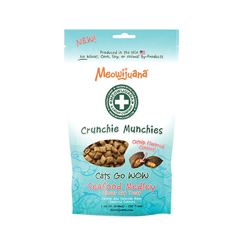 MEOWIJUANA Crunchie Munchie Seafood Medley Treats, 28g